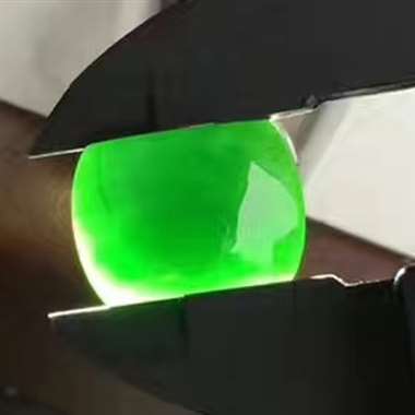 冰种墨翠马鞍戒面 