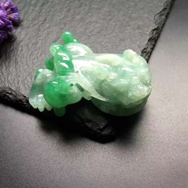 T 带色貔貅 尺寸: 50-40-21mm T 带色貔貅 尺寸: 50-40-21mm