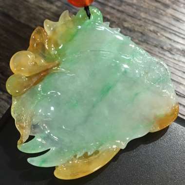 三彩金鱼，年年有余，福禄寿，完美色阳，雕工精湛，底庄细腻，水头足，性价比高，推荐，尺寸53.0*51