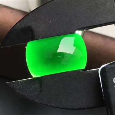 冰种墨翠马鞍戒面 