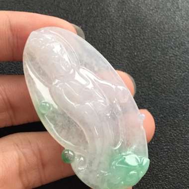 冰种飘花翡翠观音挂件 尺寸：60.3-32.5-6.1mm