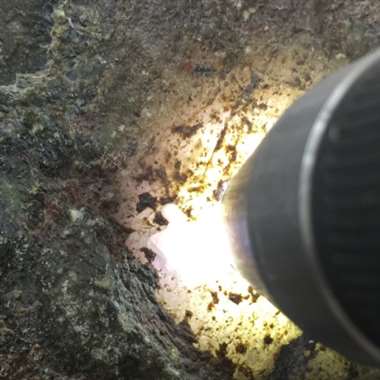 DR63 2.62公斤会卡开窗紫罗兰,见光不死,茄紫色,打灯通透,种水不错,有手镯位,尺寸 DR63 2.62公斤会卡开窗紫罗兰,见光不死,茄紫色,打灯通透,种水不错,有手镯位,尺寸