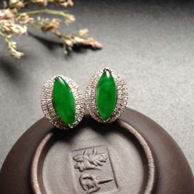 冰种阳绿套件（耳钉 戒指）18K金镶嵌 耳钉裸石11-4-2毫米/戒指裸石12-5-2毫米 内径16