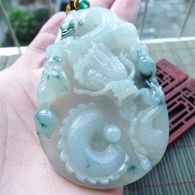 111513完美无纹裂好种起胶飘花龙牌 尺寸81.8-52.7-13.2mm 种水好 精雕细琢 性价