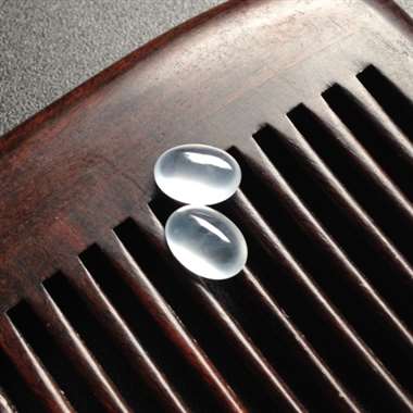 冰种叶子 戒面 叶子尺寸29-17-3.5毫米 戒面尺寸8-5.5-3毫米