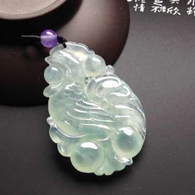 巧雕冰种生肖鸡 尺寸50-35-7毫米