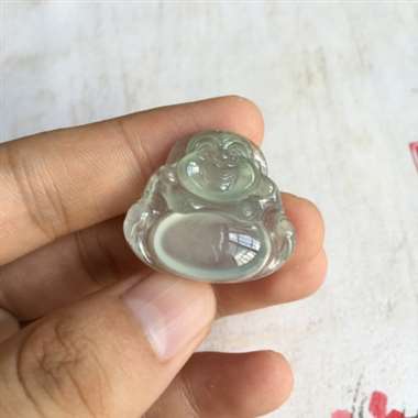 起光 笑佛 冰种 整体有底色 质地细腻 冰透感好 种老 水头足 光感十足 底子干净 上身佩戴漂亮 无