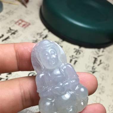 冰种淡紫正装观音 种老水足 水润通透 品相好 雕工精细 佩戴大方