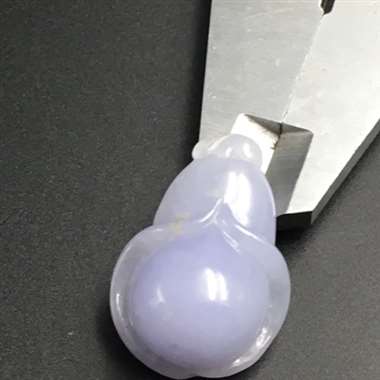 缅甸翡翠A货,糯种紫罗兰花 缅甸翡翠A货,糯种紫罗兰花