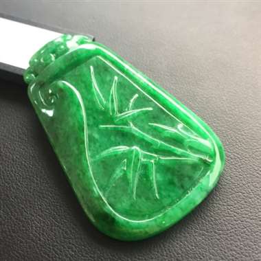 冰种阳绿竹叶挂件
