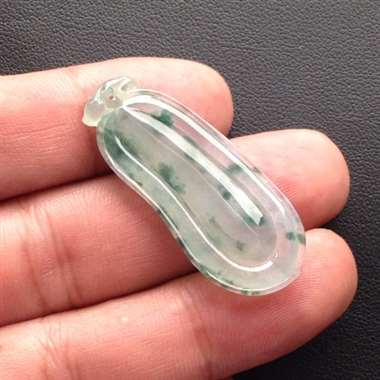 冰种飘花福瓜吊坠 水润通透 完美