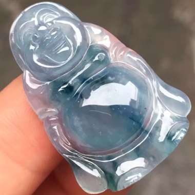 福利！紫罗兰飘彩站佛：完美无裂纹，种老起胶，雕工精致，色泽漂亮，饱满，尺寸：33.5/22.9/6.