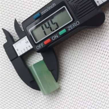 缅甸翡翠A货，平安无事牌，完美大气，冰种带色，