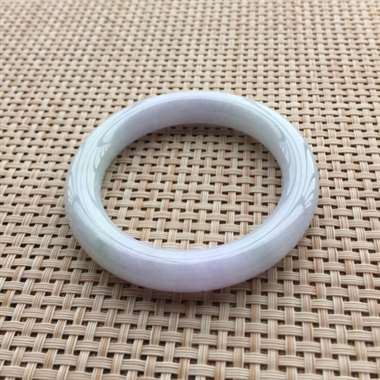 冰浅紫圆条手镯，口径：57.7*11.7*11.2，75.19g