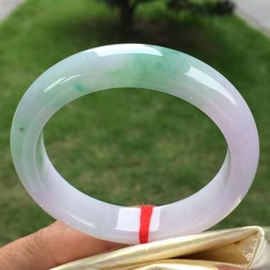 春彩正圈，尺寸55.5-12.7-8.5，水润细腻，颜色亮丽，完美