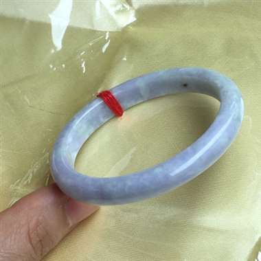仅些微打磨不平，无纹裂，实物色如末图，见光不失色，小细条，上手娇俏妩媚惹眼，性