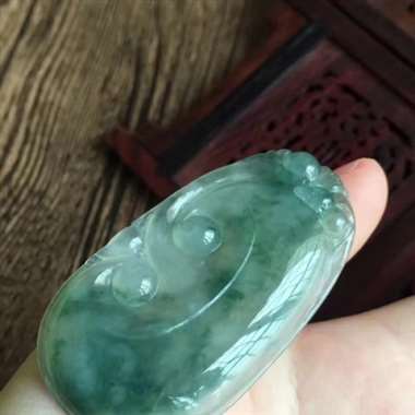 好种飘花如意、尺寸54.8~30.8~6.1、克重17.86、配送权威证书。