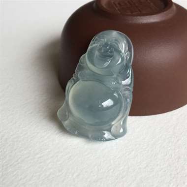 冰种 蓝水 佛公 冰种 整体蓝水色 种老 水头足 开脸喜庆 大肚饱满 佩戴漂亮 无纹裂 尺寸 31.