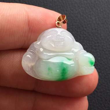 冰糯种飘花笑佛挂件 色泽靓丽 底细干净 冰糯种飘花笑佛挂件 色泽靓丽 底细干净