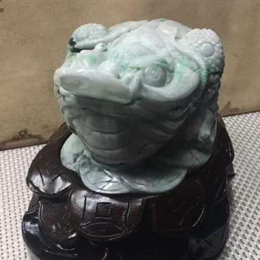 新紫底飘绿翡翠，