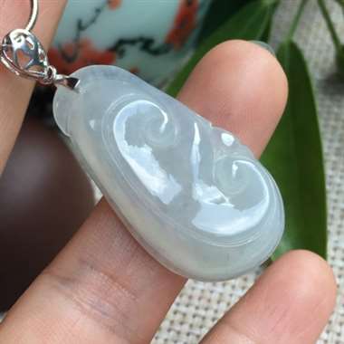 完美，水润起光，饱满，细腻柔美，温润如水，厚装，送925银扣银链，自家货，超值～～3