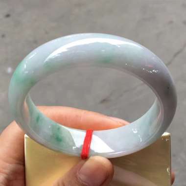 59.1圈口正圈手镯，色阳，细腻，版型好，完美，值得拥有，圈口对的可以收，尺寸59.1*16.0*8