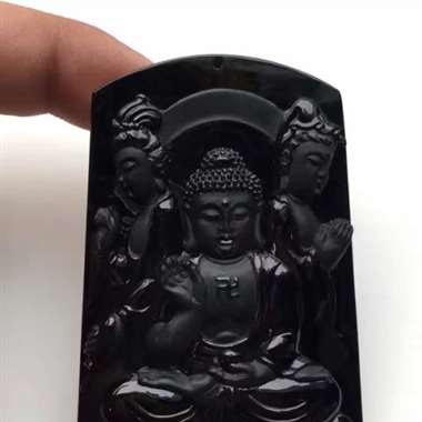 ♥️墨翠:西方三圣，完美无裂纹，细腻干净，黑度极黑，性价比高，纯手工打造，打灯透绿