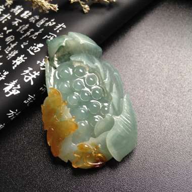 巧雕双彩一品清廉 尺寸52-33-8毫米 巧雕双彩一品清廉 尺寸52-33-8毫米