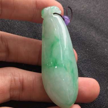 冰糯种飘花福瓜挂件