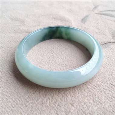 天然翡翠A货糯种飘花完美正圈手镯