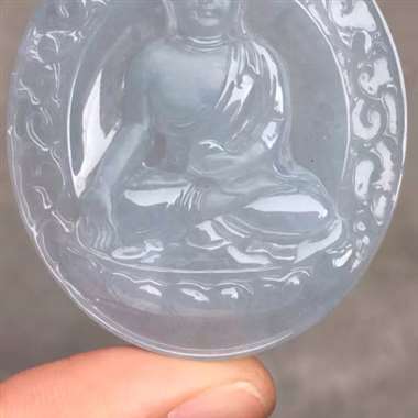 冰种大日如来佛牌：完美无裂纹，种老起胶，雕工精致，饱满，尺寸：50.7/43.7/7.7 ，tm15
