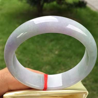 春彩正圈,尺寸58.8-15.4-7.8,水润细腻,完美 春彩正圈,尺寸58.8-15.4-7.8,水润细腻,完美