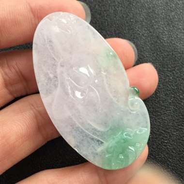 冰种飘花翡翠观音挂件 尺寸：60.3-32.5-6.1mm