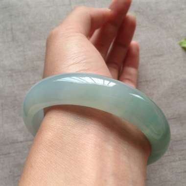 冰起胶晴水正装手镯，完美