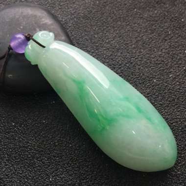 冰糯种飘花福瓜挂件 冰糯种飘花福瓜挂件