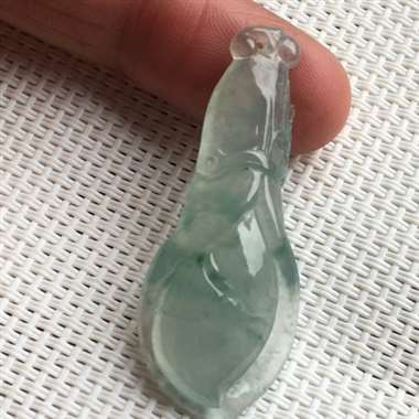 缅甸翡翠A货,冰透秀气的 缅甸翡翠A货,冰透秀气的