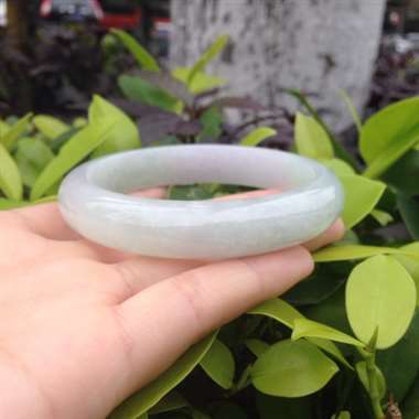 翡翠A货59圈口正装手镯，糯种有紫罗兰，完美无裂！