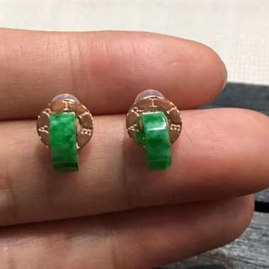 路路通耳钉，路路畅通，财源滚滚，色阳，细腻，完美，18k金镶嵌，时尚潮流，低调奢华，值得拥有，耳坠尺