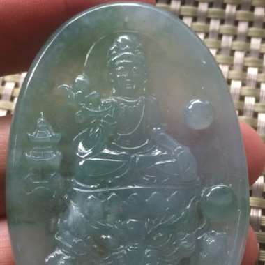 降龙观音挂件。冰种水头足、肉细有底色、雕工精美细腻、完美漂亮、价格优惠!
