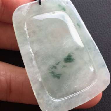 冰糯种浅底飘花马牌挂件 直上青云