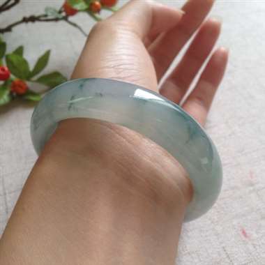 冰起胶飘花正装手镯，完美