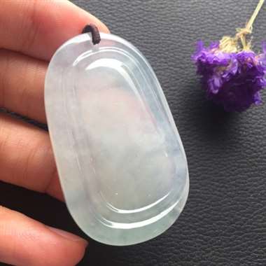 冰种飘花挂件 冰爽干净 玉质细腻饱满
