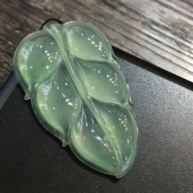 冰树叶，事业有成，完美起光，水头足，上身效果好，推荐，尺寸44.0*26.4*4.9mm，重量8.8