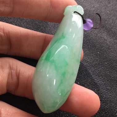冰糯种飘花福瓜挂件