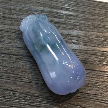 紫罗兰饱满福瓜，完美色阳，紫色见光不失紫，底庄细腻，性价比高，值得推荐
