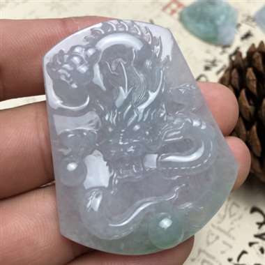 飘色龙戏珠 种水足 清爽 完美 雕工好 品相佳