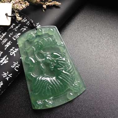 冰种晴底虎牌 尺寸51-33-5毫米 冰种晴底虎牌 尺寸51-33-5毫米