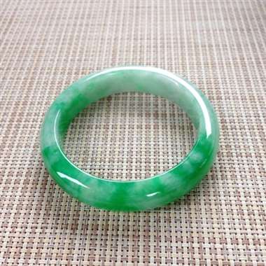 17041219#正圈尺寸:55.5x13x8mm 细润辣色镯,温润,颜色一级辣眼睛,性价比可以,完 17041219#正圈尺寸:55.5x13x8mm 细润辣色镯,温润,颜色一级辣眼睛,性价比可以,完