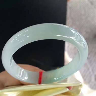 1218贵妃冰镯，种老水足，细腻，完美