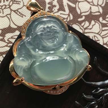 翡翠A货：高冰种.佛公.18k金南非钻镶嵌.冰润通透.种老起光.料子清爽干净.完美无瑕.裸石尺寸：2